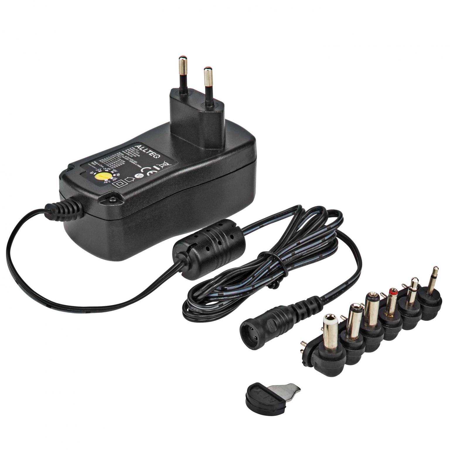 Universal AC/DC adapter