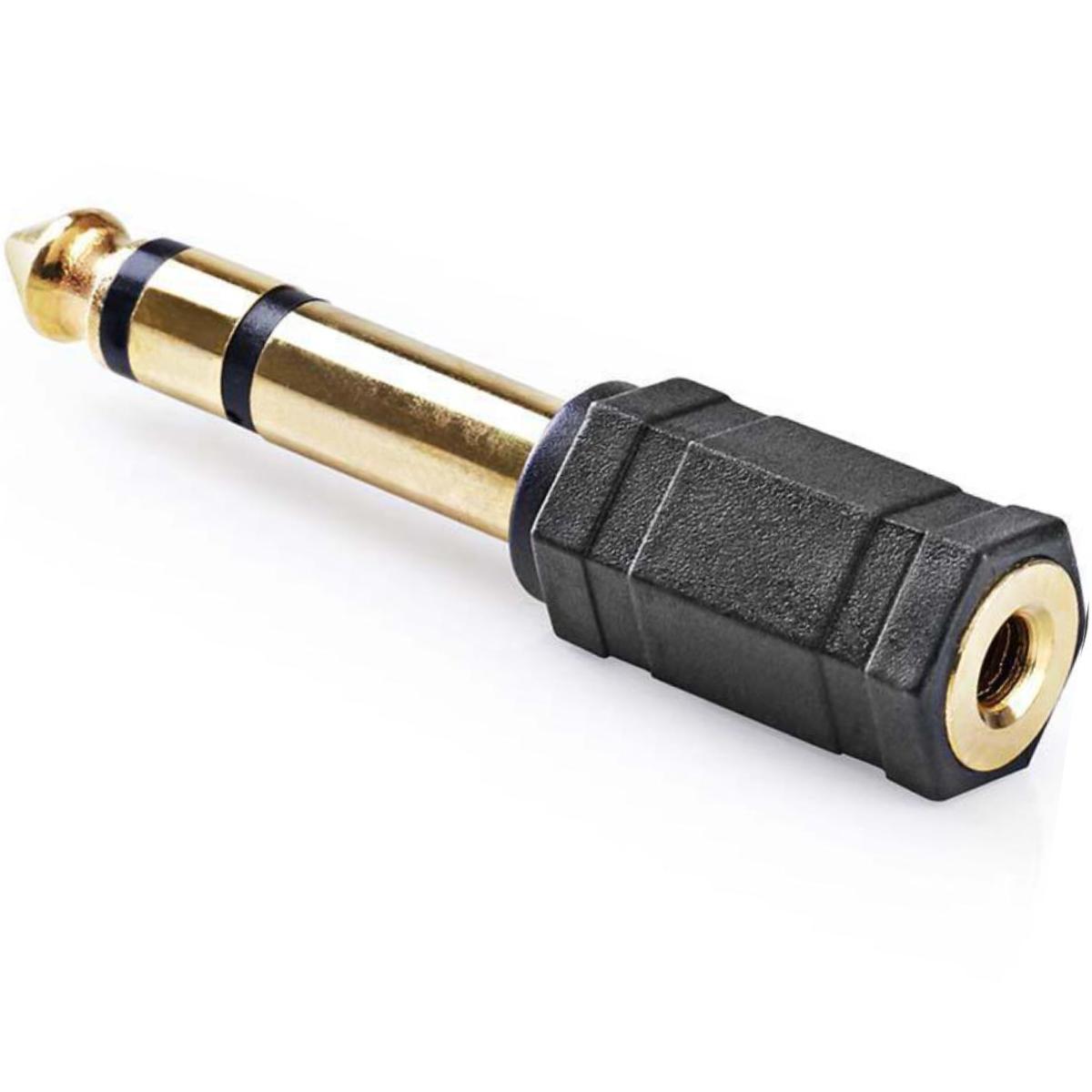 • Mærke: Allteq • Tilslutning 2: jack 6,3 mm han • Tilslutning 1: jack 3,5 mm hun • Hus: kunststof • Farve: sort • Type: stereo • Forgyldt: ja • Garanti: 5 år Allteq jack adapter Denne Allteq jack adapter er egnet til at skabe forskellige typer lydforbindelser. Det er en stereo forbindelse, hvor de 2 kanaler fra 3,5 mm hun stereo jackstikket ledes til 6,3 mm han-jacket. En jackkabel kan derefter tilsluttes hun-stikket, f.eks. fra en smartphone. Brug Adapteren er klar til brug med det samme og nem at tilslutte. For at tilslutte venstre og højre lydkanal korrekt behøver du ikke foretage særlige handlinger, kanalfordelingen bevares. Stereo-jacket på den anden side af kablet tilsluttes typisk lydkilden. Karakteristika • til universel brug • stereoudførelse • egnet til analogt audiosignal Yderligere information Fordele ved jackforbindelsen er især det pladsbesparende design og forbindelsens enkelhed. Der findes to standardstørrelser, 3,5 mm (mini jack) og 6,3 mm diameter jackstik. Adapteren er ikke afskærmet, men har forgyldte stik. Garantien på dette produkt er 5 år.