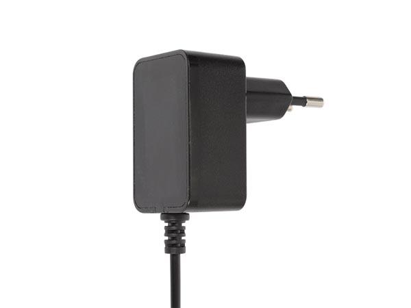 UNIVERSAL STRØMFØRSORG 5 VDC 2 A 10 W TILSLUTNING (2,1 x 5,5 mm) - HQ-Power
