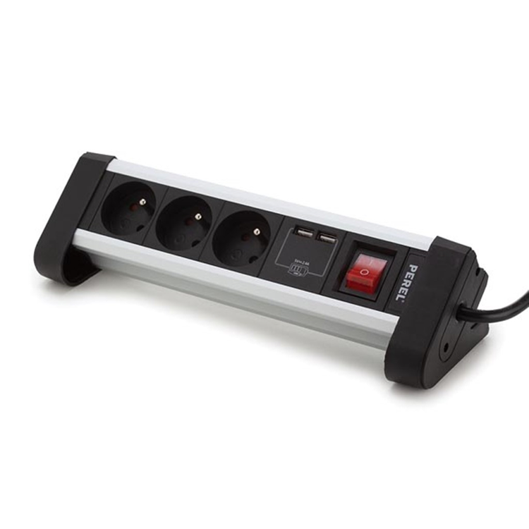 Strømskinne med jordstift, 3 stikkontakter og 2× USB A