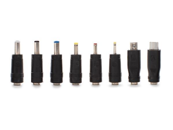 SÆT MED 8 UNIVERSELLE DC-STIKPROPPERE TIL HANNSTIK 2,1 x 5,5 mm - HQ-Power