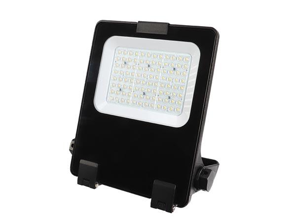PROFESSIONEL LED-FLAD - 60 W - VARM HVID - 3000K - EtiamPro