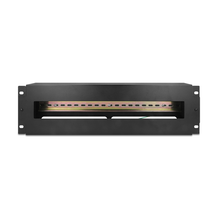 Beskyttelsesliste med kabelgennemføring til 19 tommer serverrack 3U