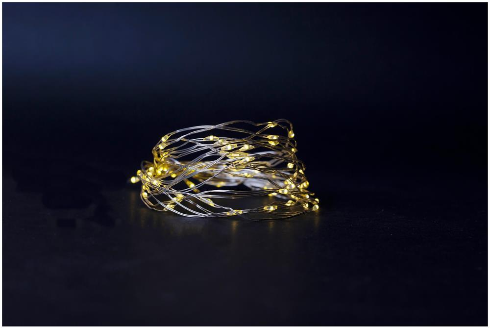 Entac Christmas Indoor Silver Wire 80 LED Light WW 4,1m (3AA ekskl.) - Entac